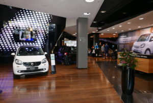 Smart Pop Up Galerie Mercedes Benz Haus Unter den Linden_Sademann